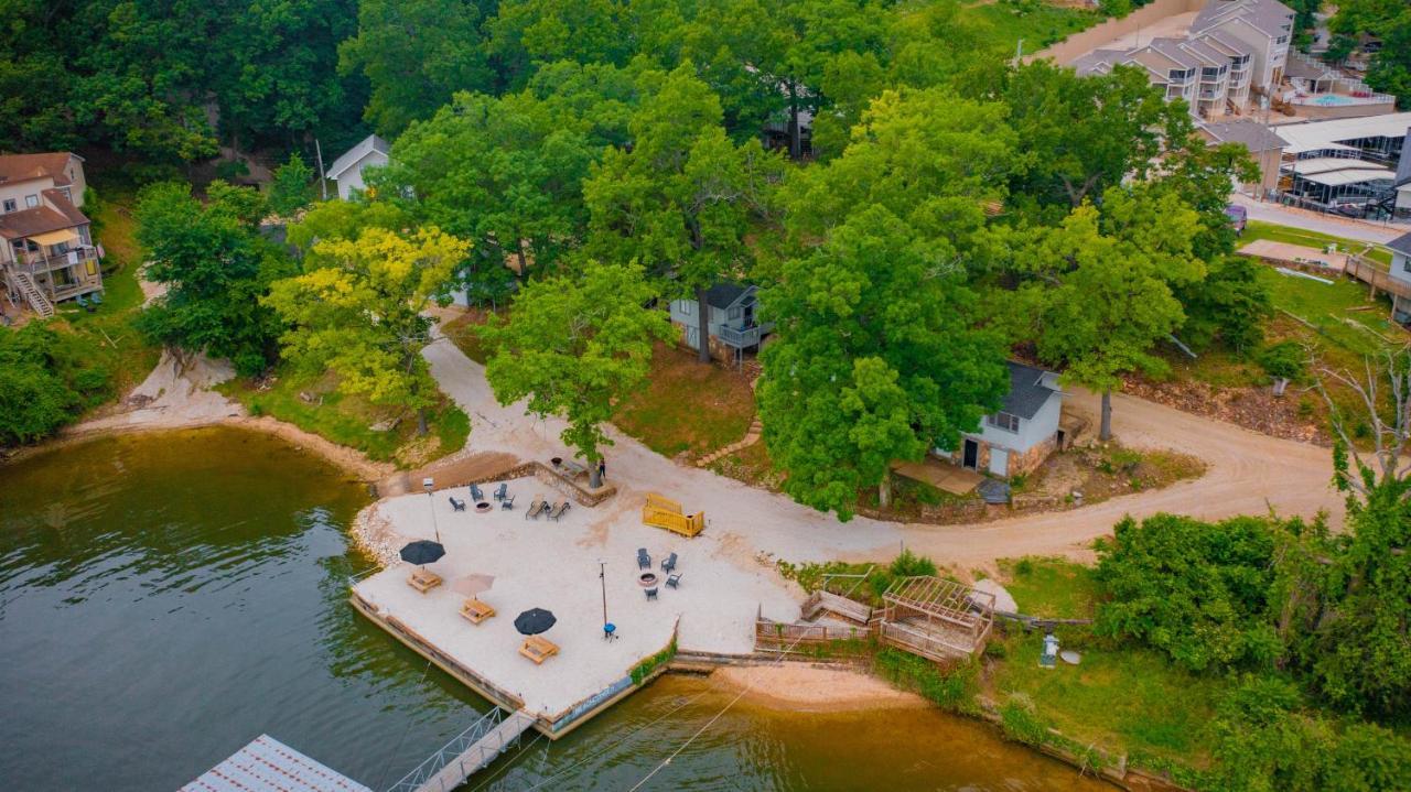אגם אוזרק Lakeshore Fishing Cabin #5 מראה חיצוני תמונה